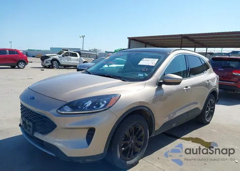 2021 Ford Escape Se Hybrid z USA, uszkodzony, nr VIN 1FMCU9BZXMUA08196